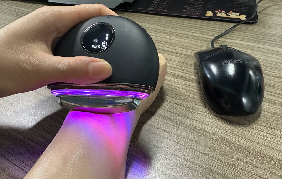 Customer photo showing the heated glide device and control display